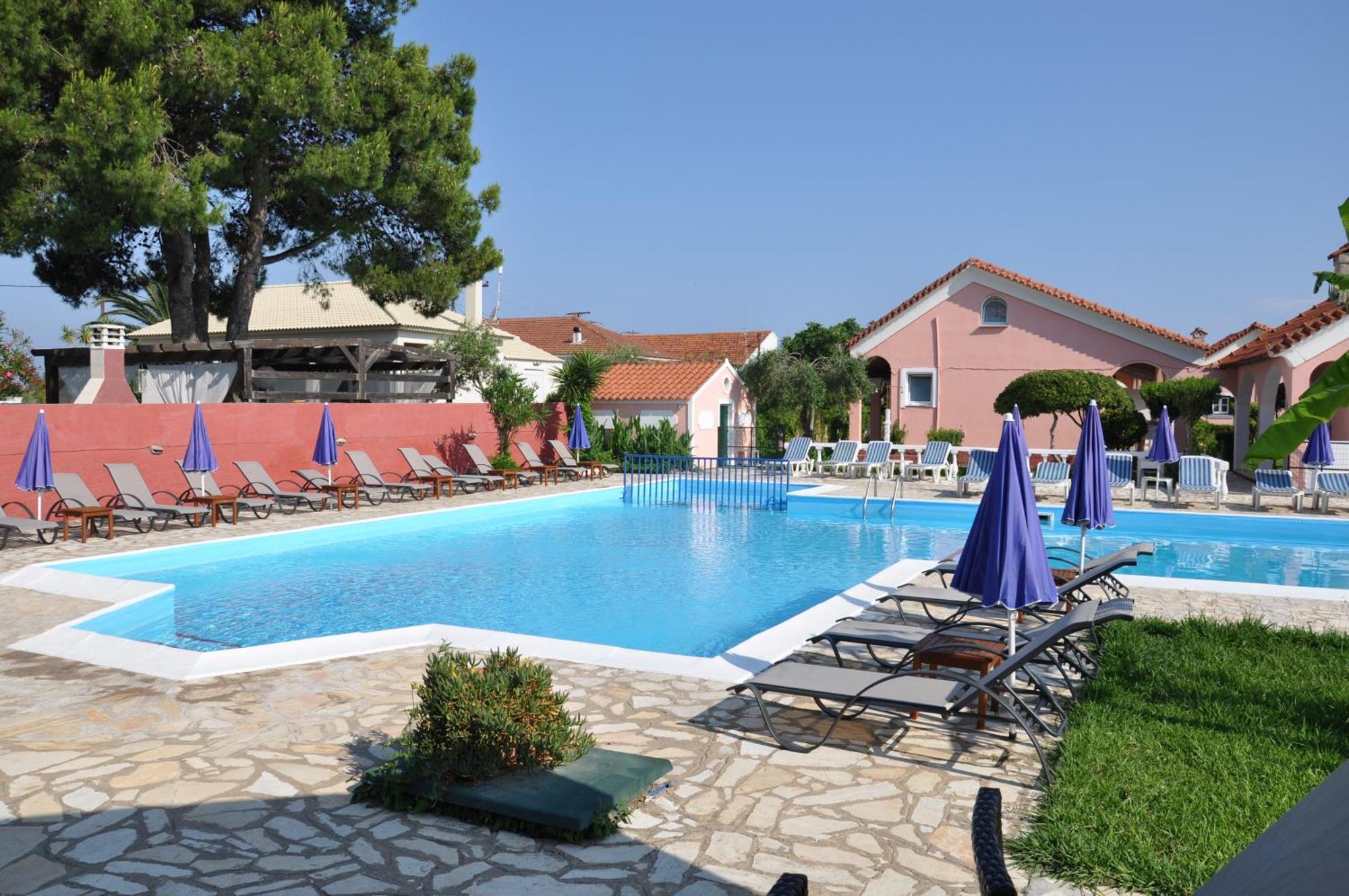 Aparthotel Tassos 2*
