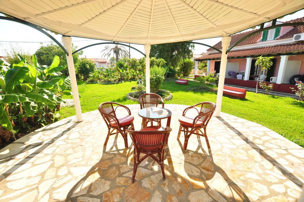 Aparthotel Tassos 2*