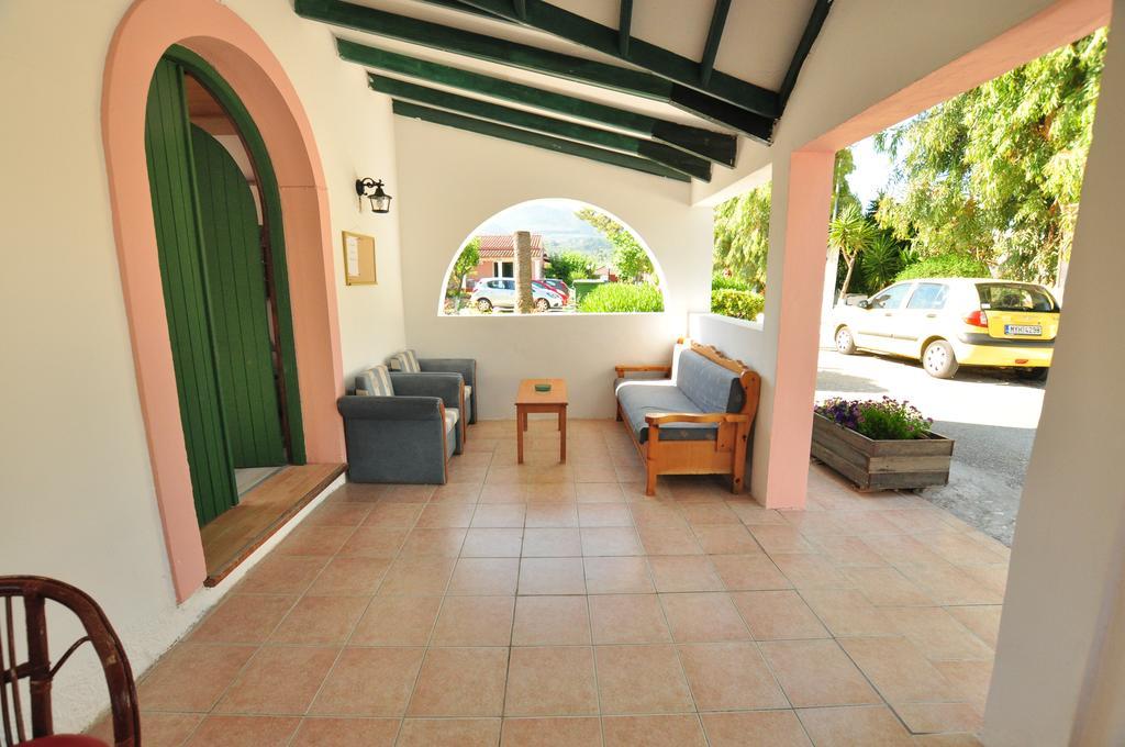 Aparthotel Tassos