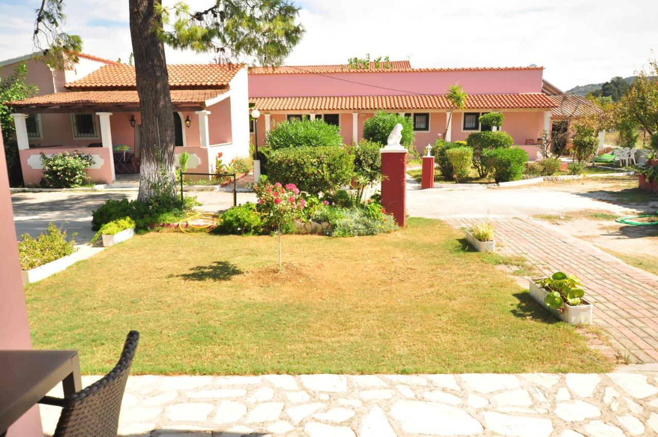 Tassos 2*